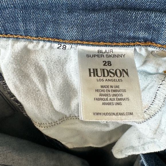 Hudson Blair Super Skinny Jeans with Chewed Hem Size 28 - Picture 12 of 12